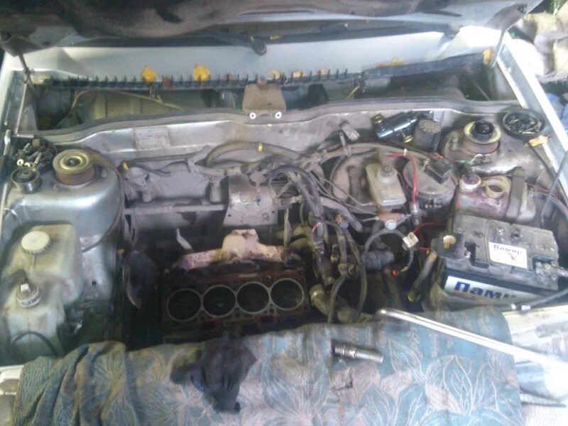 Троит двигатель ваз 2114 8 клапанов. Ваз 2109 инжектор. Инжекторная ваз 2114. Троит двигатель ваз 2114 8 клапанов. Троит двигатель ваз 2114 8 клапанов.