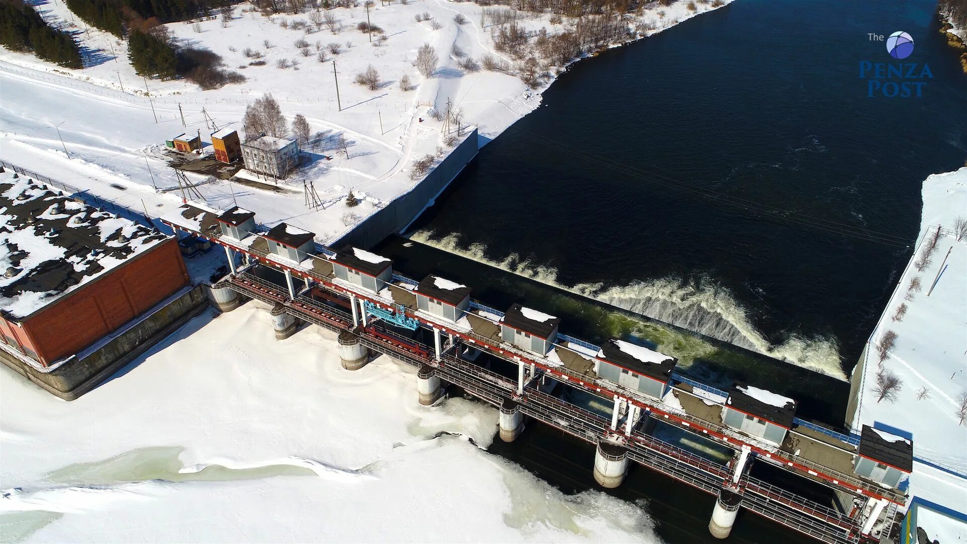 Сурский гидроузел Пенза. Плотина Сурского водохранилища Пенза. Сурский гидроузел плотина. Пенза водохранилище Сурское дамба. Гидроузел пенза показатели