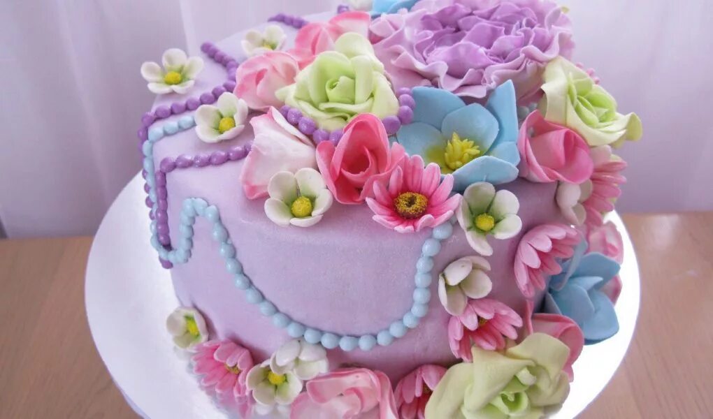 Фирмы тортов. Лавита торты. Торт на заказ хабаровск. Торт на заказ хабаровск. Торт на 45 лет с ягодами.