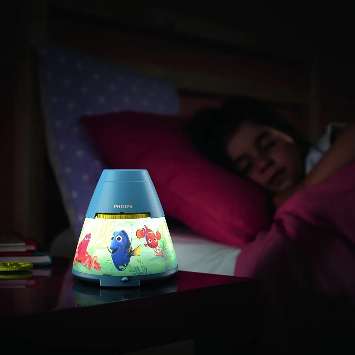 Ночник проектор яйцо. Ночник проектор Светлячок. Ночник проектор с вилкой. Мягкий ночник Philips Disney. Проектор ночник с мультиками.