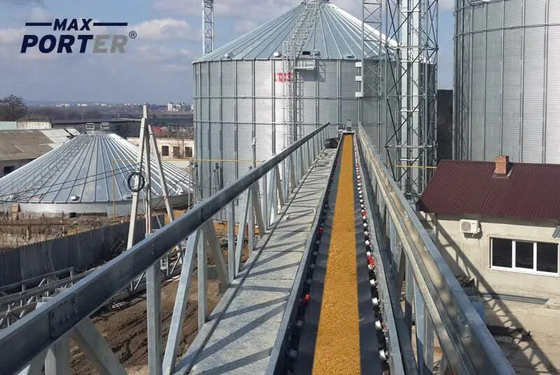 Конвейер с продуктами. Конвейеры элеваторы. Вибропневмокомплекс впск-01 + ковшовый транспортер (3,5-4 м). Конвейеры элеваторы. Конвейеры элеваторы.