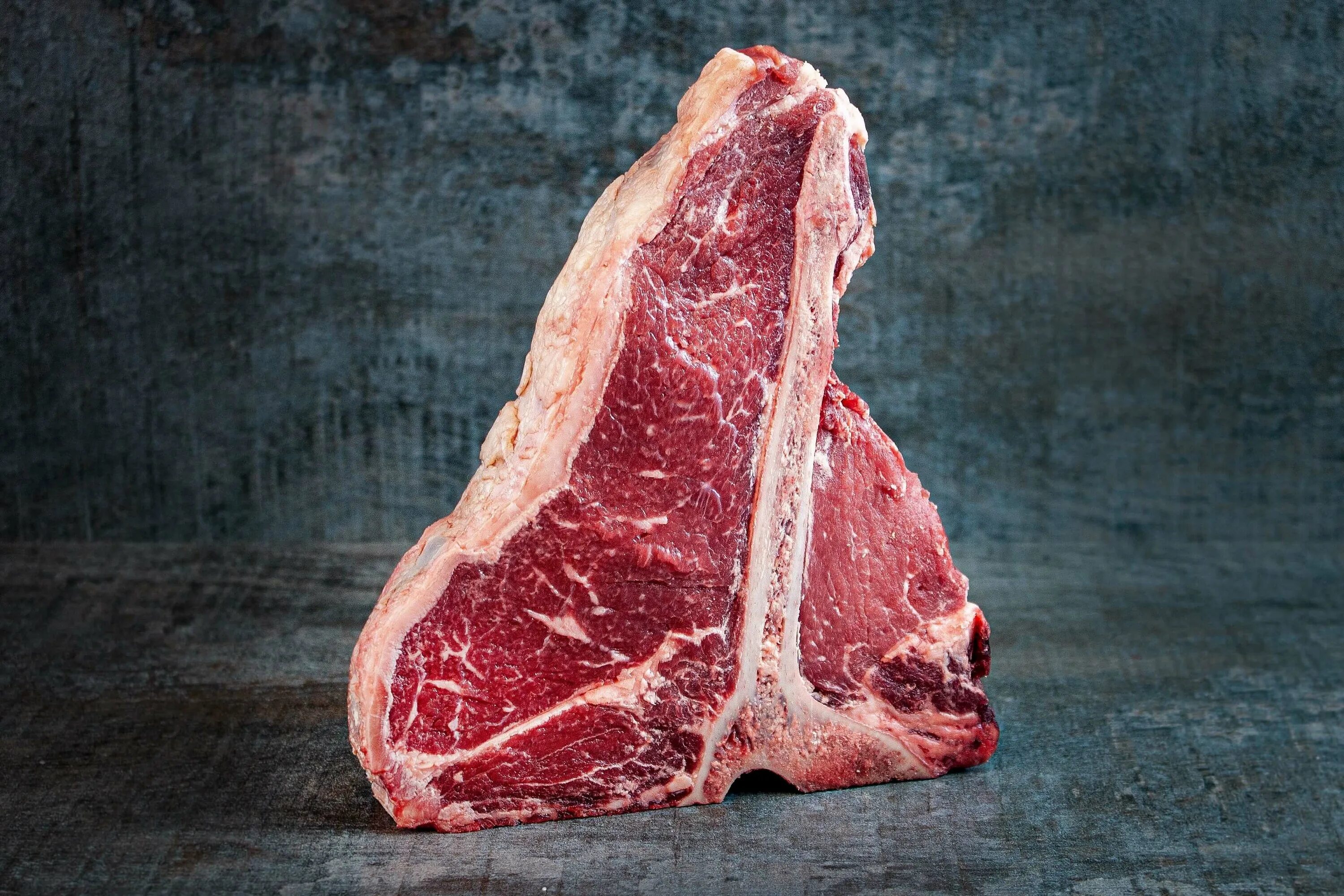 Рибай тибон. Стейк тибон. Ти Бон/t-Bone. Ти Боун стейк. Dry aged