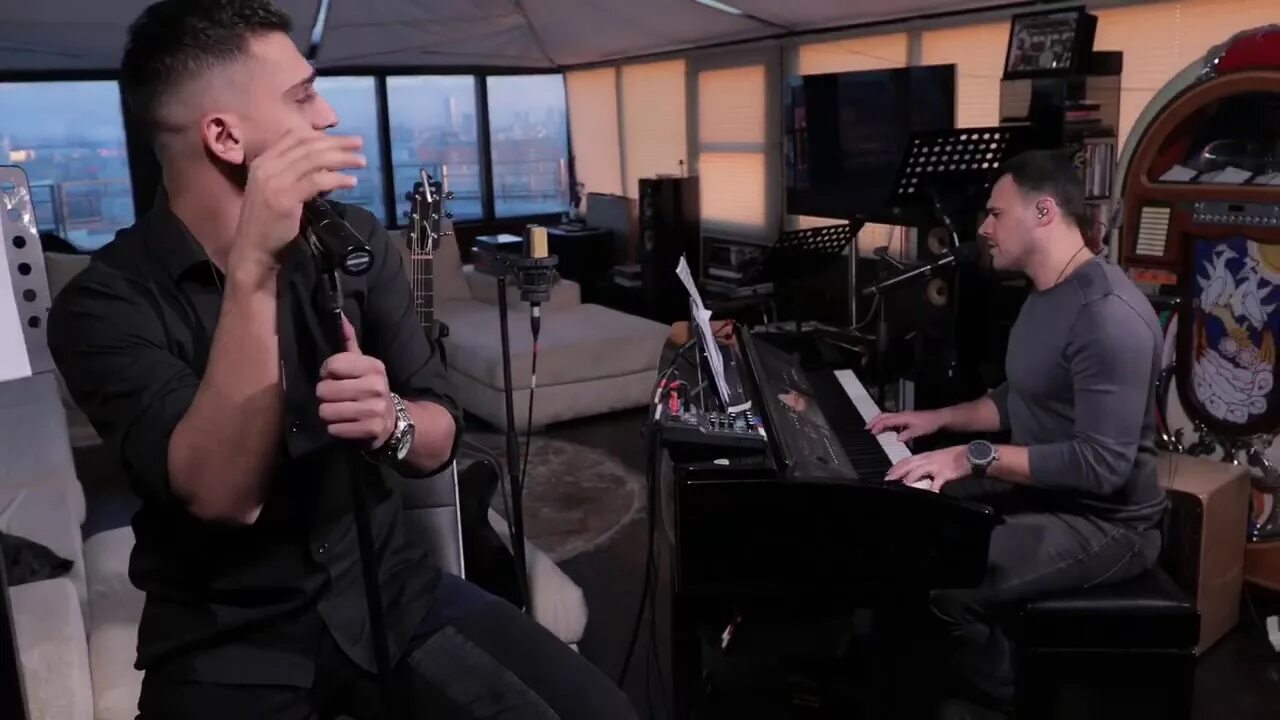 Песню эмина камин. Песню эмина камин. Песню эмина камин. Emin feat. Песню эмина камин.