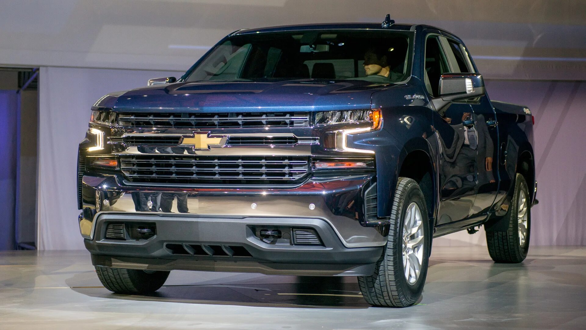 Chevrolet Silverado 1500 2019. Chevrolet Silverado 2020. Новый Шевроле Сильверадо 2019. Новый Шевроле Сильверадо 2021. Шевроле новые цена фото