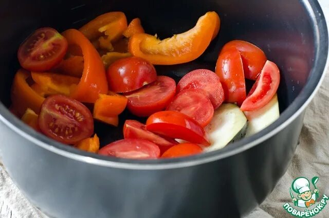 Запеченные овощи в мультиварке. Макароны с овощами в мультиварке. Печеные овощи в мультиварке. Запечённые овощи в мультиварке фото.