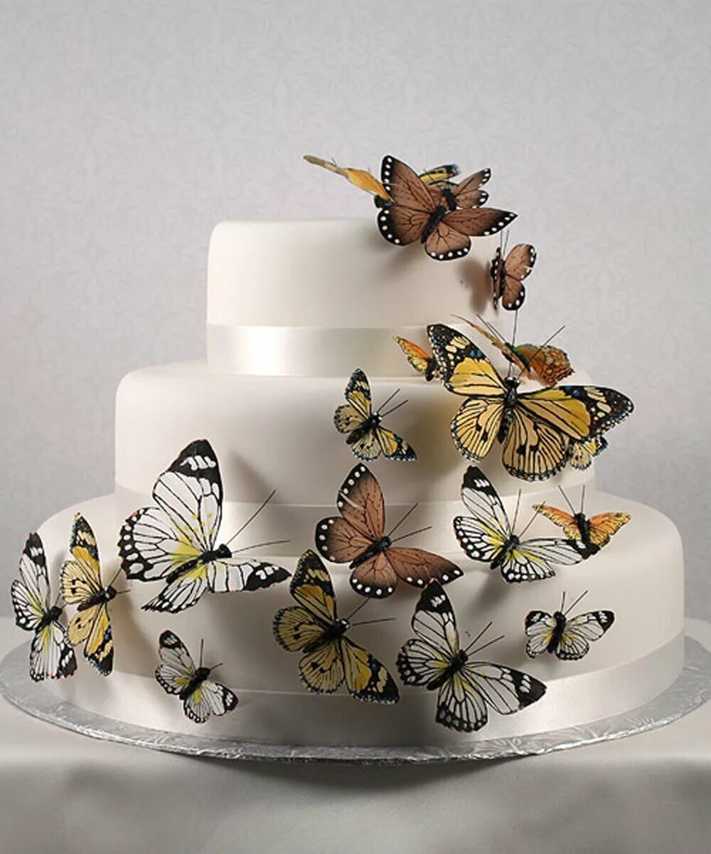 Вафельные бабочки для торта купить. Торт «бабочки». Украшение торта бабочками. Декор торта с бабочками. Торт с бабочками и цветами.