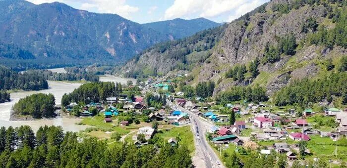 Погода в манжероке на 10 дней точный. Курорт манжерок горный алтай. Подъемник на манжероке горный алтай. Подъемник на манжероке горный алтай. Снять домик на манжероке горный алтай.