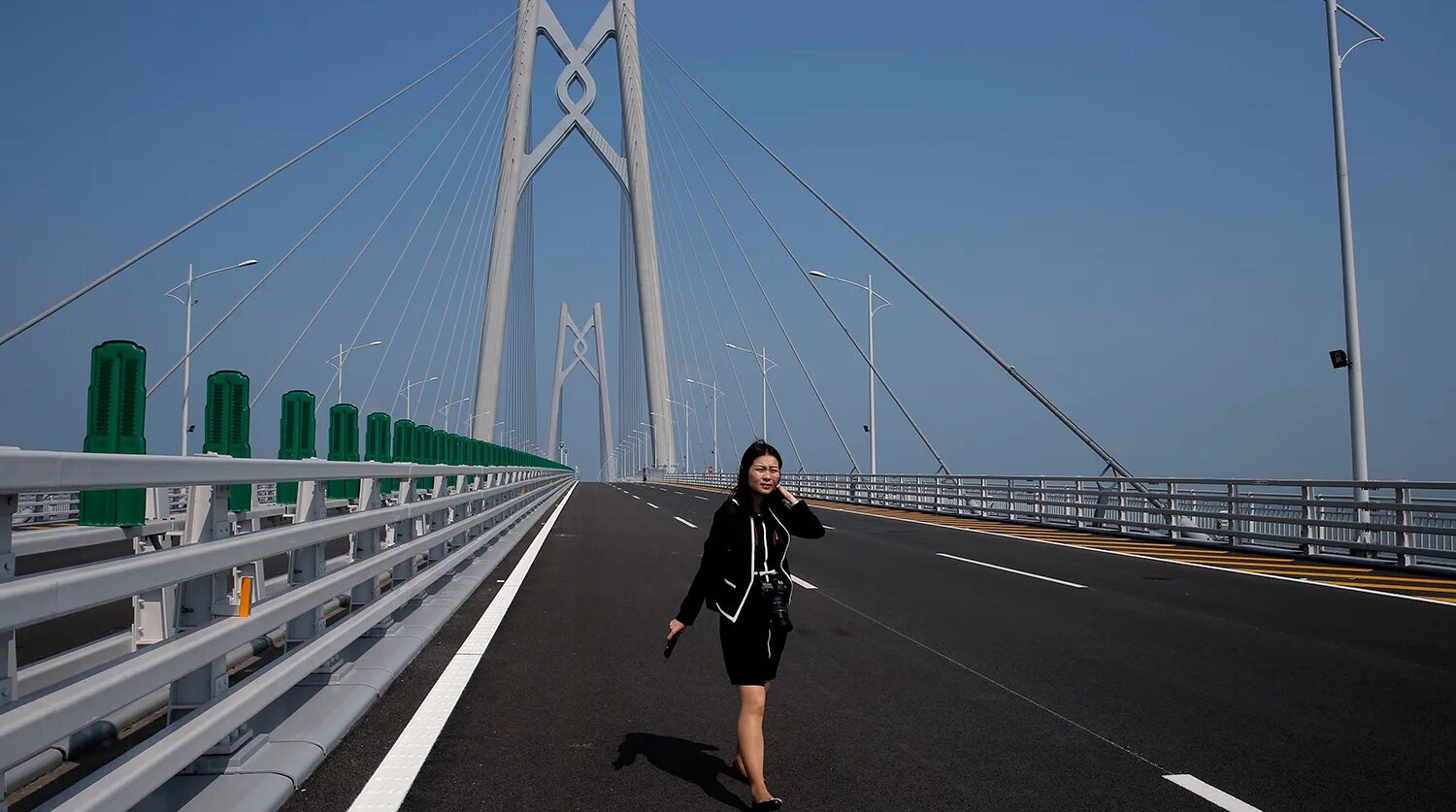 Какой длины мост. Мост Гонконг - Чжухай - Макао. Даньян Куньшаньский мост. Мост руи в Китае. Самый длинный мост в мире, Китай. Даньян-Куньшаньский виадук.