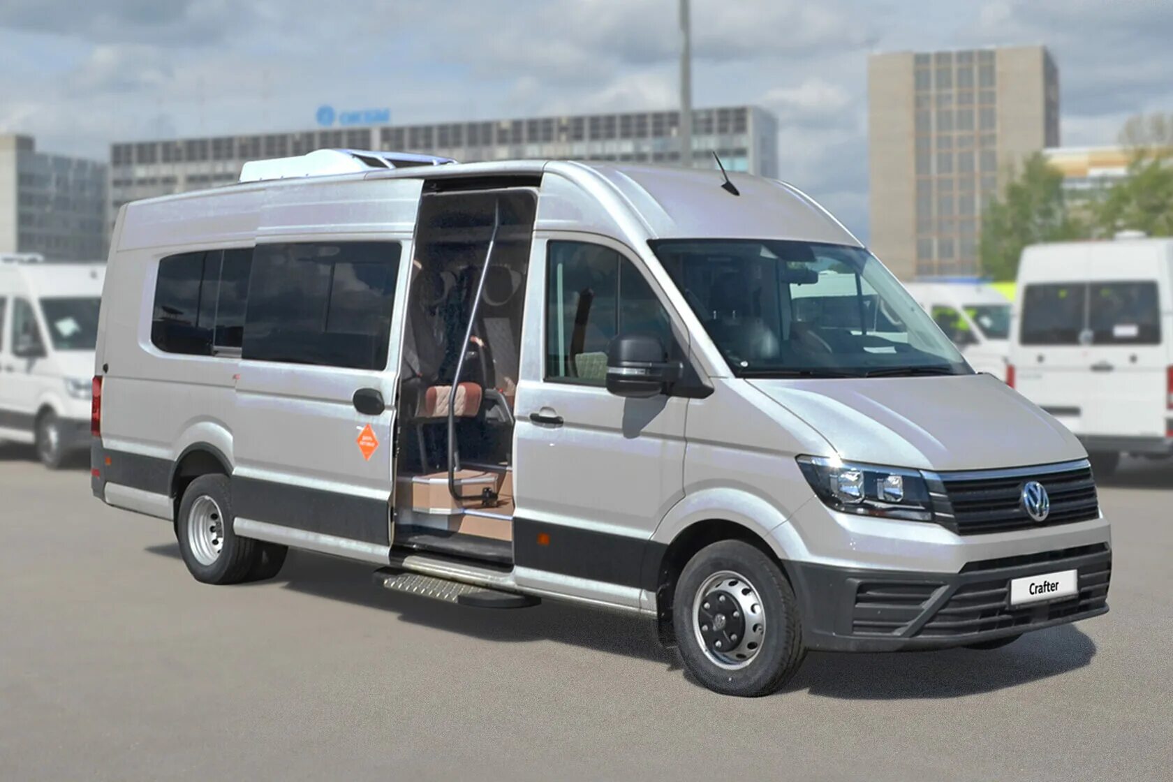 Фольксваген пассажирский купить. Фольксваген Крафтер 2021. Volkswagen Crafter Луидор. Крафтер Люкс Volkswagen Crafter. Фольксваген Крафтер турист.