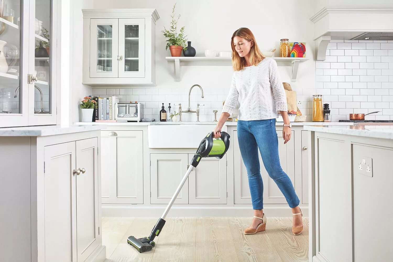 Clean house go