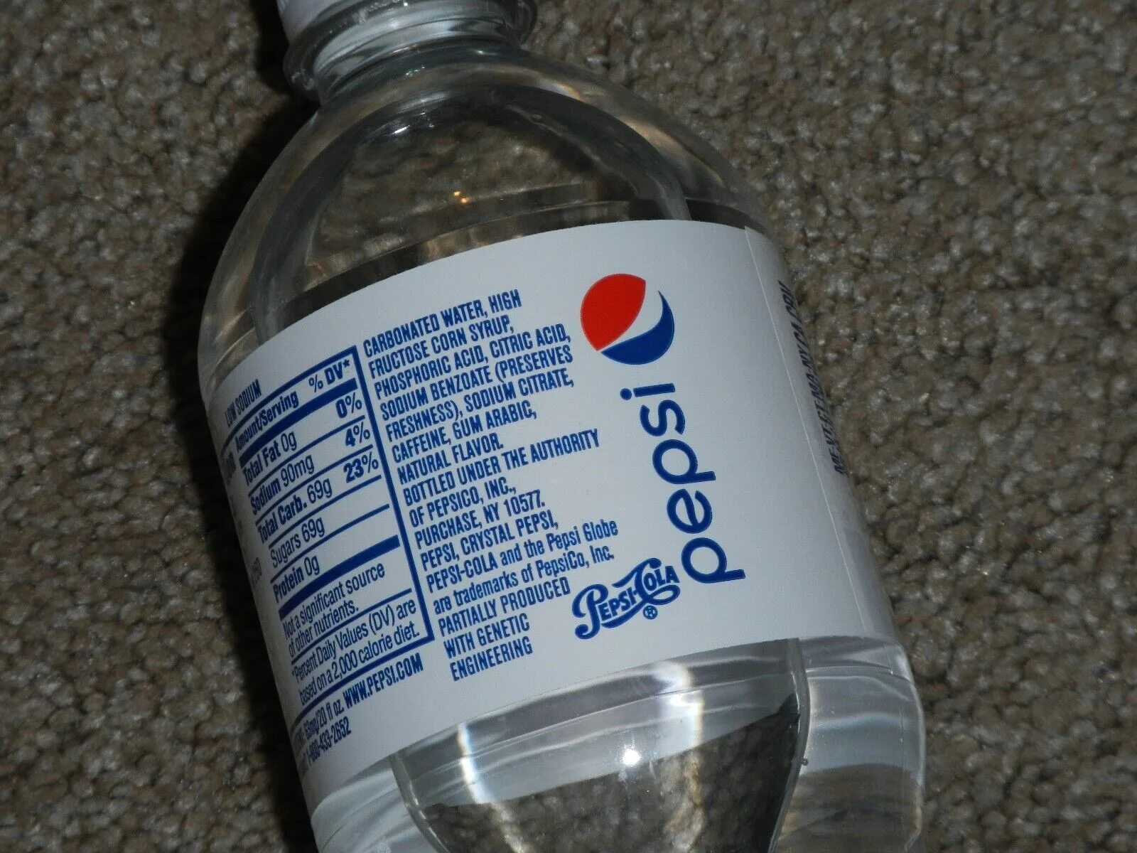Пепси Кристалл. Pepsi Clear. Прозрачная пепси. Crystal Pepsi Bottle.