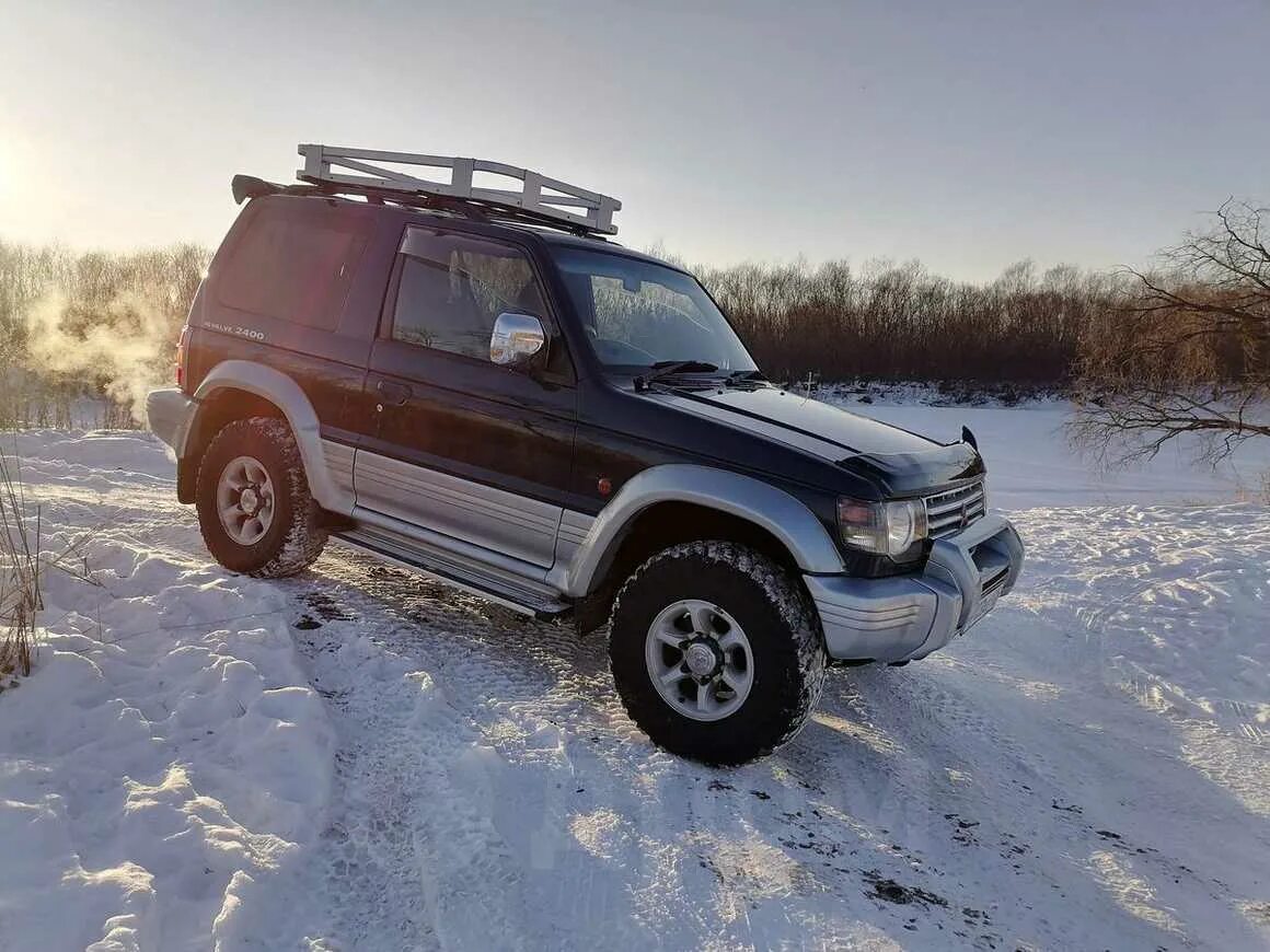 Лифт Митсубиси Паджеро 1997. Синий Паджерик 1997. Mitsubishi Pajero 2.4 Rookie SR-II short 3 двери. Автопродажа в Якутске 4вд Митсубиси Паджеро.