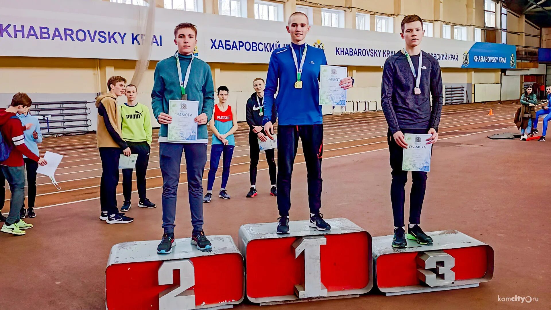 Первенство россии комсомольск на амуре. Бегуны Комсомольска на Амуре клуб.