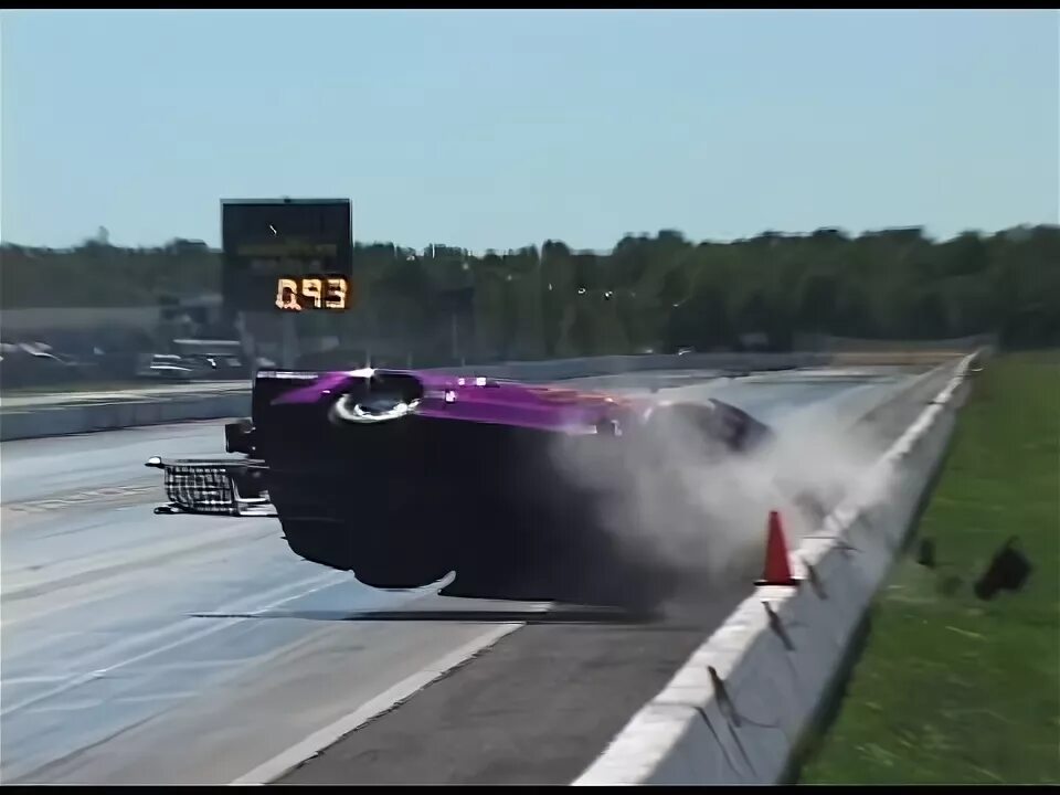 Drag up. Драг рейсинг аварии. drag racing crash. ford drag crash. pro mode crash drag.