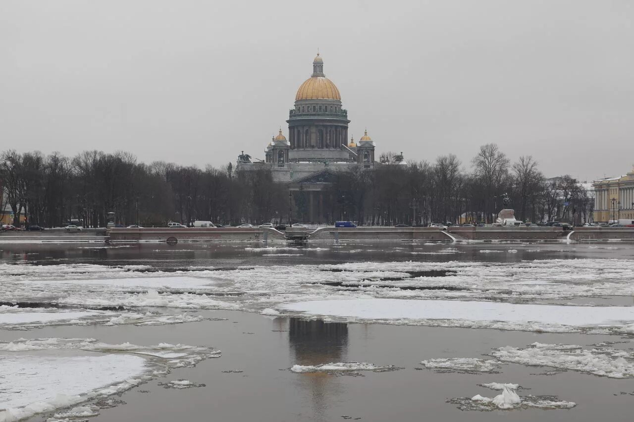 Обычная погода в питере. Питер в феврале. Погода в Питере. Климат Питера фото. Погода в Питере сегодня.