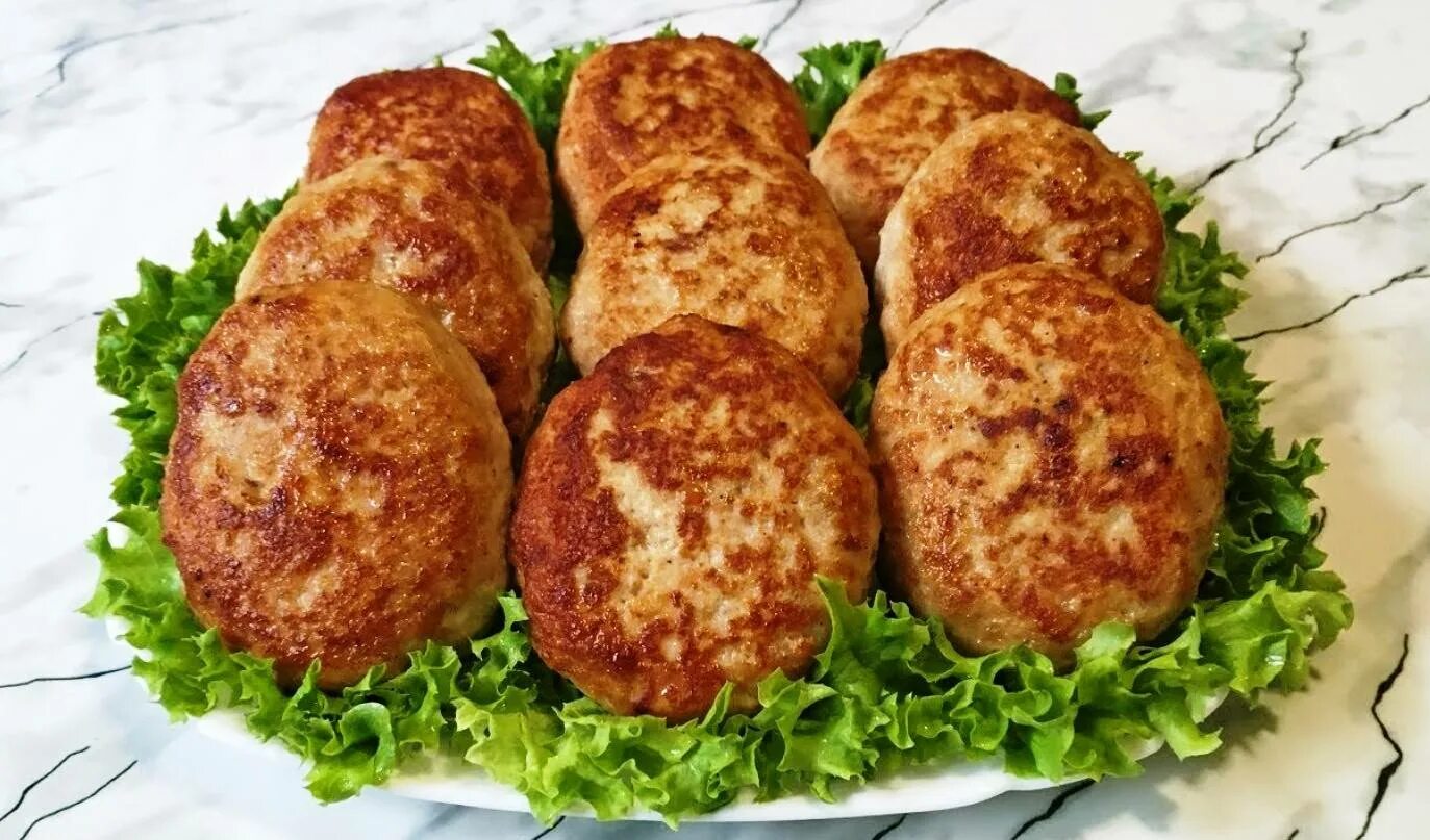 Juicy Beef Cutlets With Gravy (video) Рецепт Блюда из говяжьего фарша, Еда, Говя