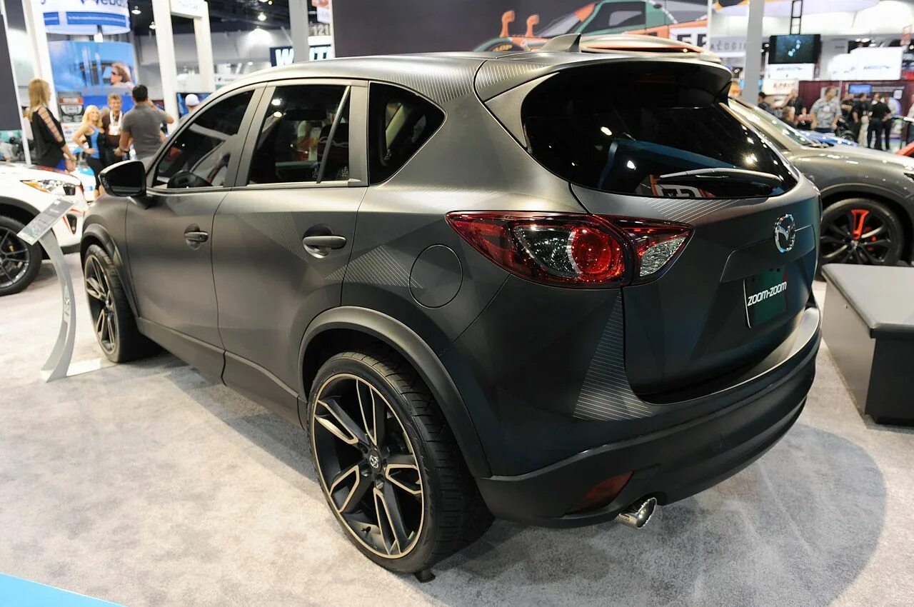 Тюнинг сх 5. Mazda CX 5 2015 Tuning. Mazda CX-5 Sema. Mazda cx5 22. Mazda cx5 матовая.