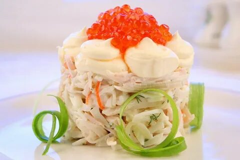 Салат кальмары яйцо красная икра