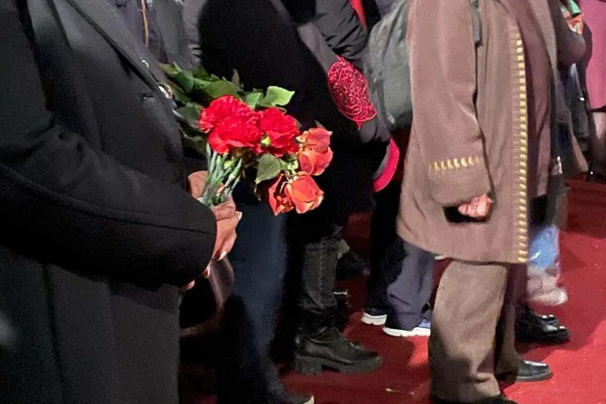 Где похоронили абрамова