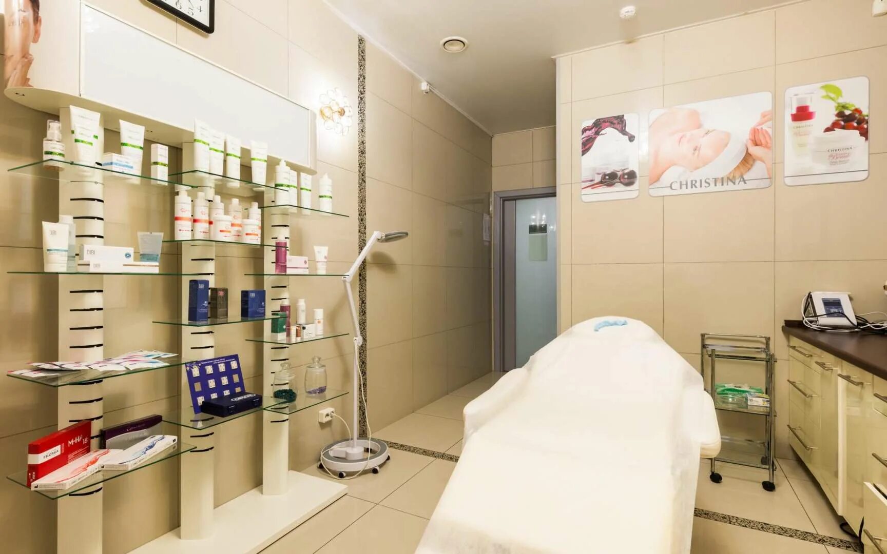 Кабинет косметологии в аренду в перми. Центр красоты и здоровья мирт на васильевском. Косметический кабинет с мед лицензией. Студия ванн на юбилейном проспект 61. Мебель для косметологического кабинета.