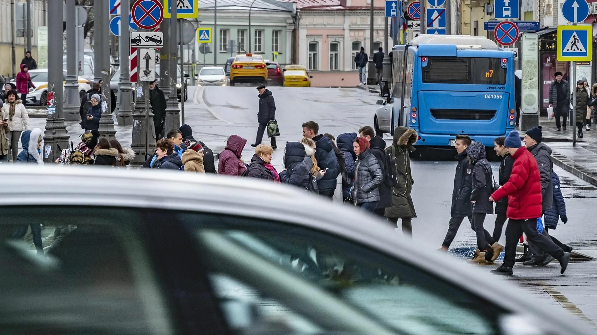 Что изменится в жизни россиян в апреле. Что изменится в жизни россиян с 1 февраля. Жизнь россиян. Повседневная жизнь россиян в 2020.