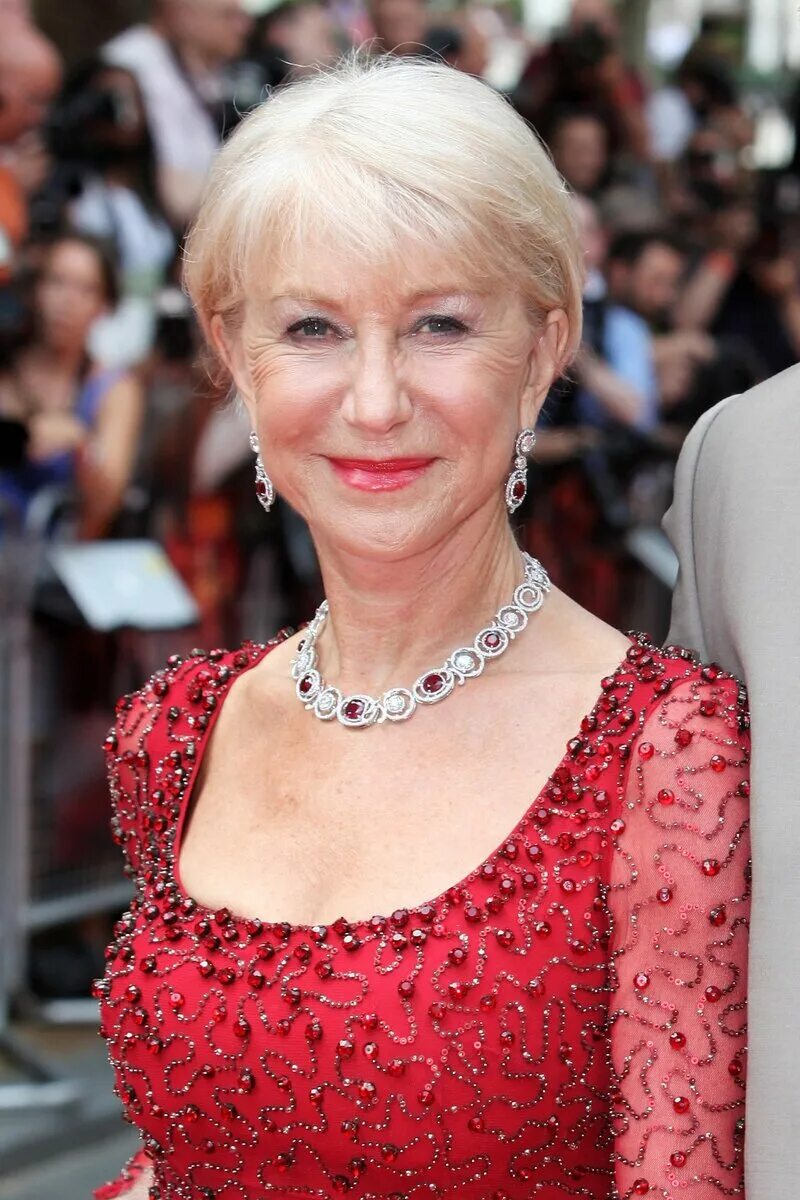 Helen. Хелен миррен. хелен миллер актриса. хелен миррен helen mirren. хелен миррен сейчас 2025.