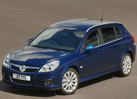 Vauxhall Signum 2006.