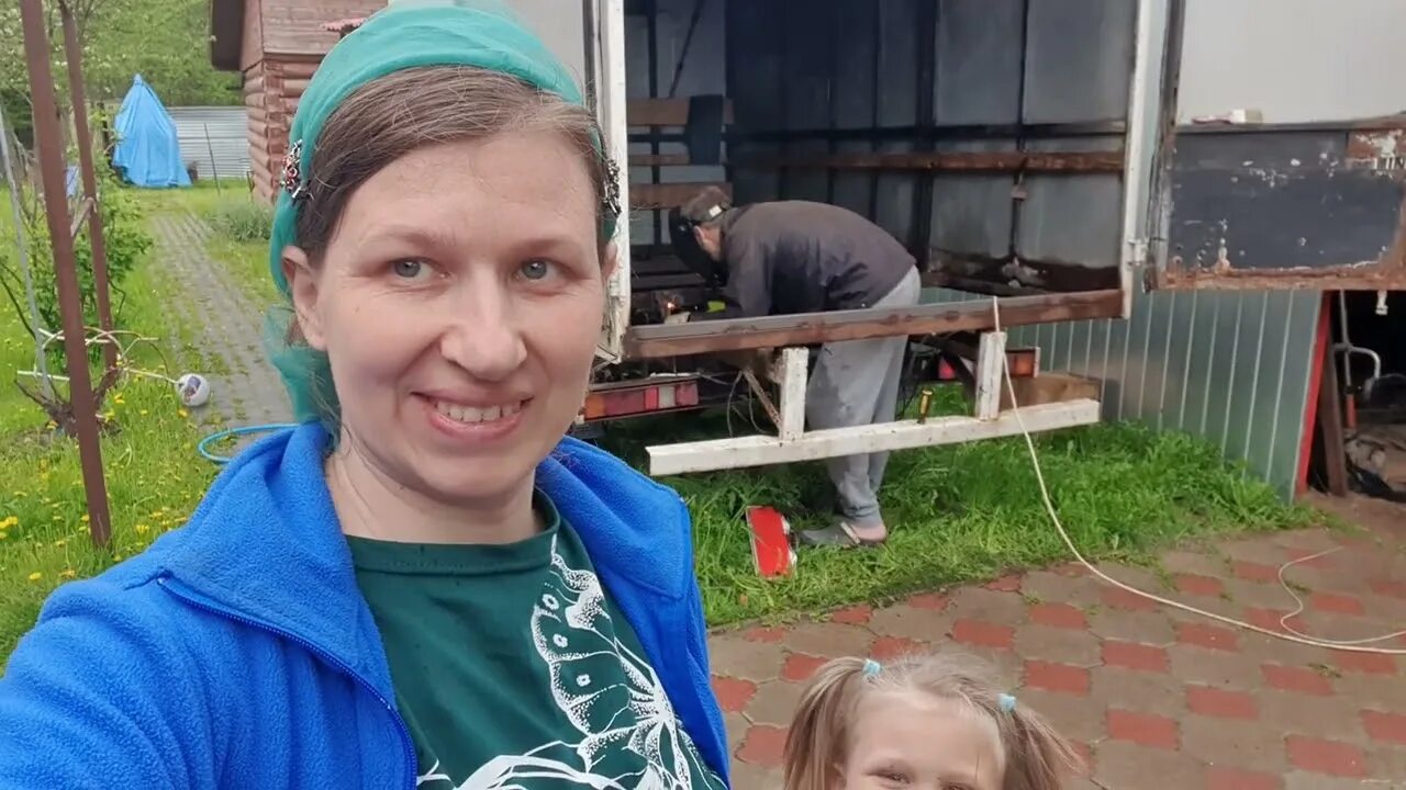 Будни многодеточки на ютубе последние. Будни многодеточки муж ирины. будни многодеточки. многодеточка 89.
