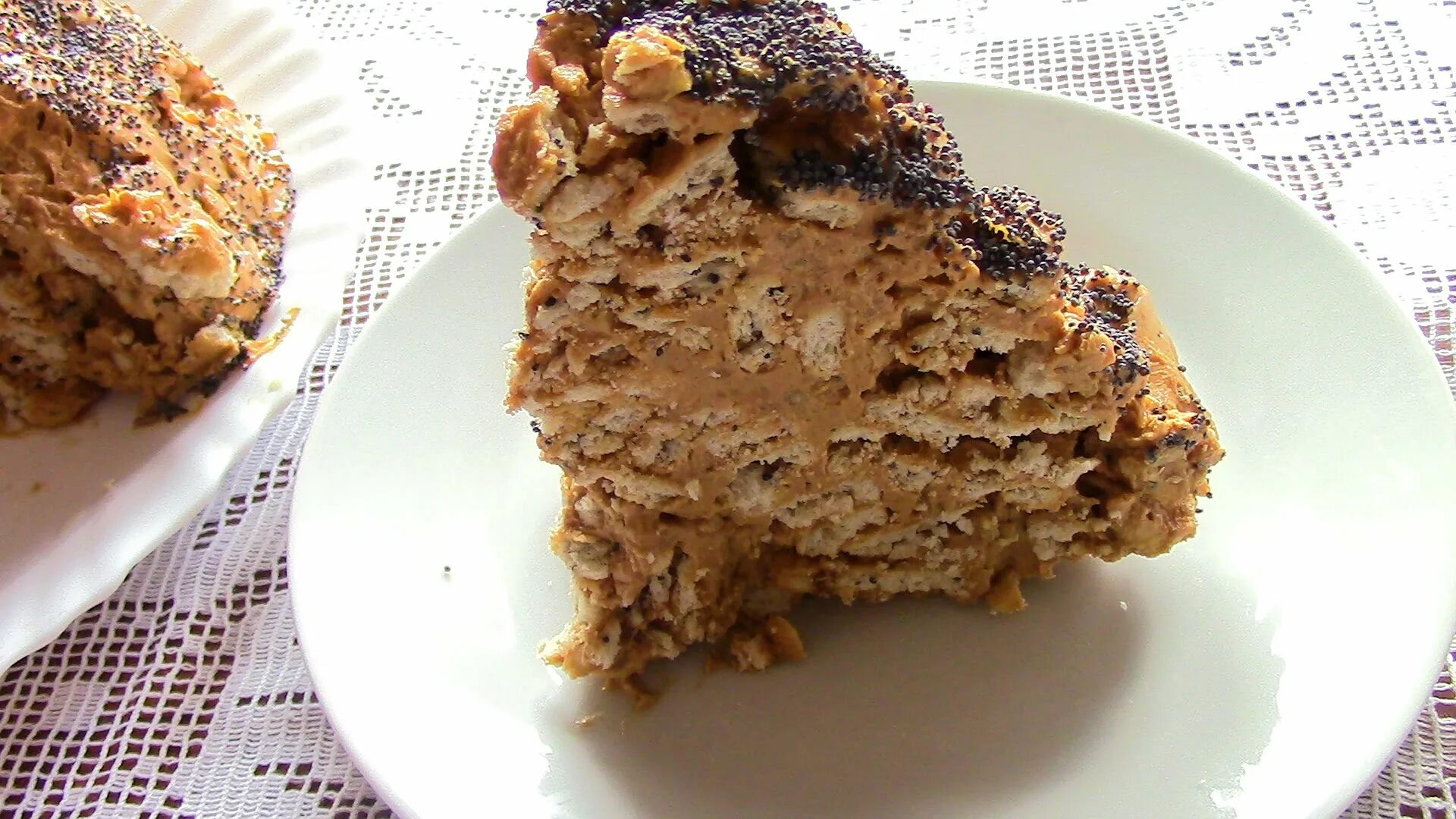 Муравейник рецепт через мясорубку со сгущенкой. Торт муравейник из печенья. торт из ломаного печенья. торт муравейник с маком. торт &quot;муравейник&quot; за 10 минут.
