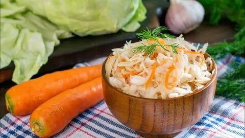 Капуста квашеная шинкованная с морковью