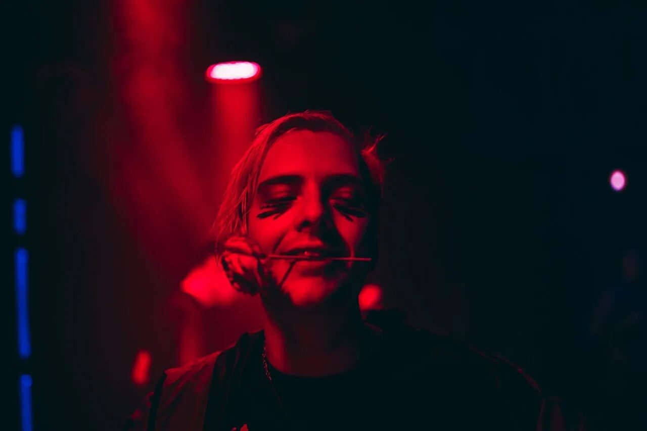 Pyrokinesis бабочки