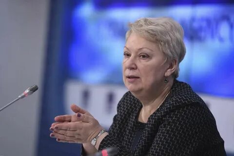 Министр просвещения это