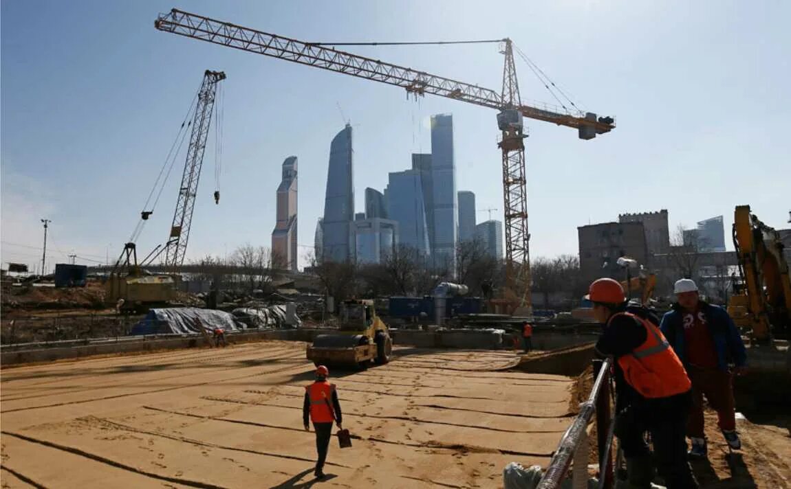 Работа г москва строительство. Стройка москва. огромная стройка. строительные объекты в москве. стройка россия.