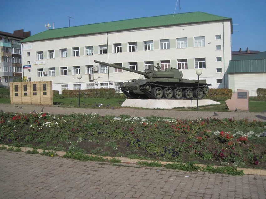 Победа агрыз. Победа агрыз. Мемориальный комплекс в агрызе. Вечный огонь агрыз. Культурный дворец агрыз.