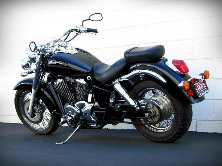 Honda shadow 400 технические характеристики. Хонда shadow 400 2000. Хонда шадов 400 фото. Хонда шадоу 750 аэро. Хонда шадов асе 400.