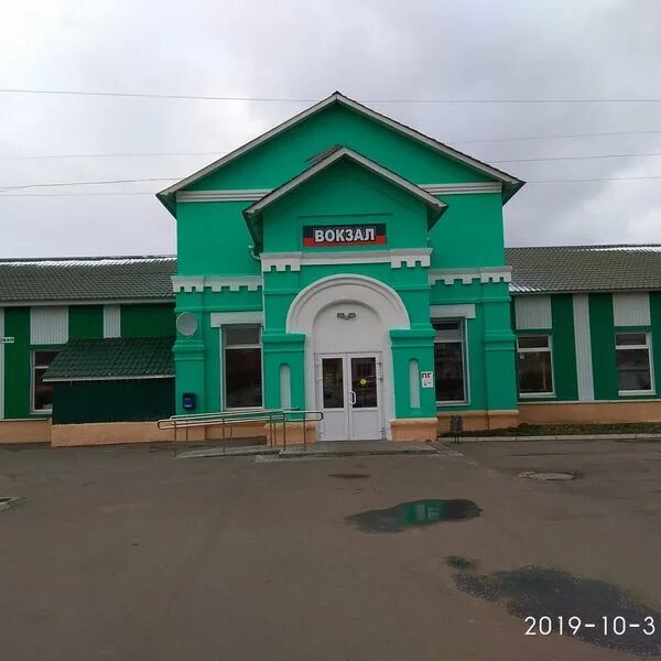 Станция ковылкино мордовия. Ковылкино мордовия. Памятник погибшим воинам ковылкино. Железнодорожная станция ковылкино. Достопримечательности города ковылкино республика мордовия.