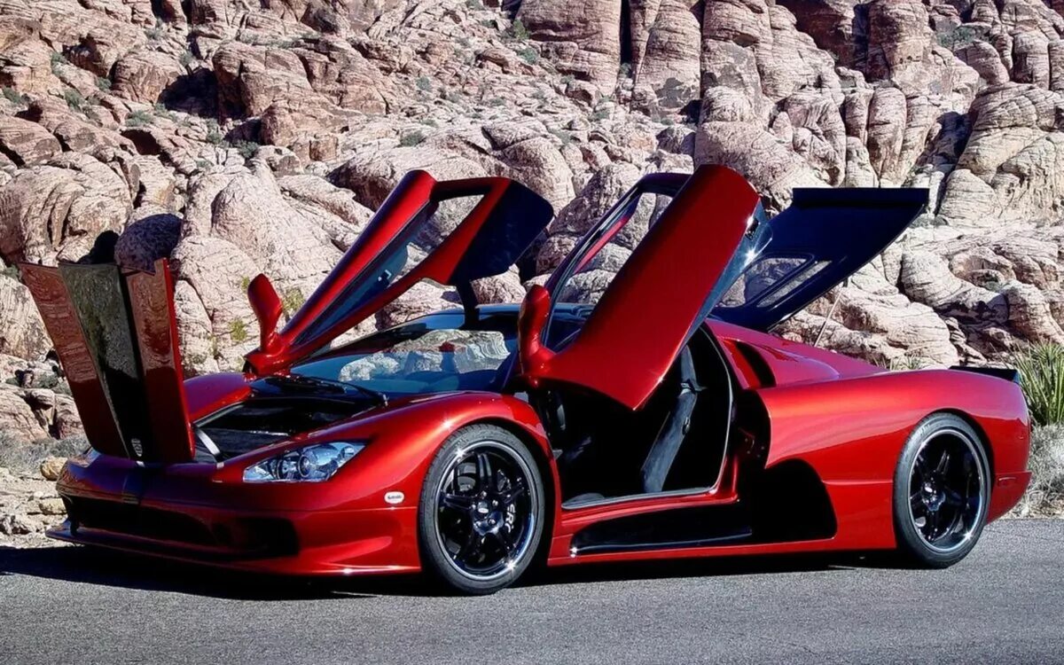 10 самых быстрых машин. 2006 SSC Ultimate Aero TT. SSC Ultimate Aero TT 2009. Shelby Ultimate Aero TT. Машина SSC Ultimate Aero.