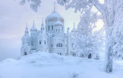 Белый монастырь