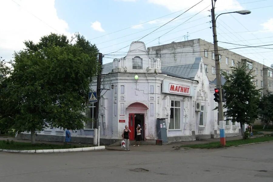Алатырь работает. Кинотеатр арс алатырь. алатырь центр города. терем алатырь. чувашия алатырь ямская.