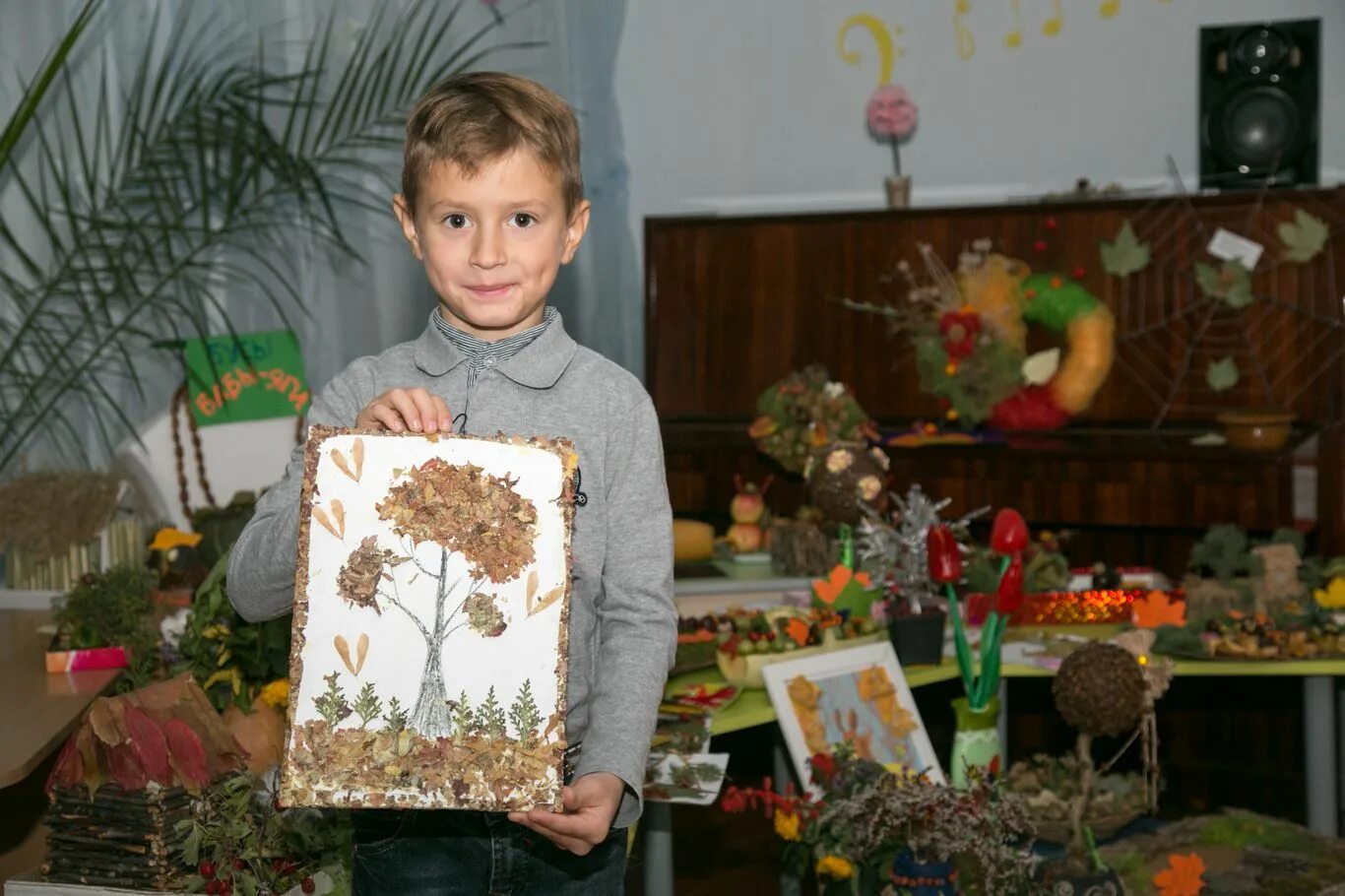 Осенние конкурсы в детском саду. Поделки в школу на конкурс. конкурс осенние мотивы. многообразие вековых традиций. пост конкурс поделок.