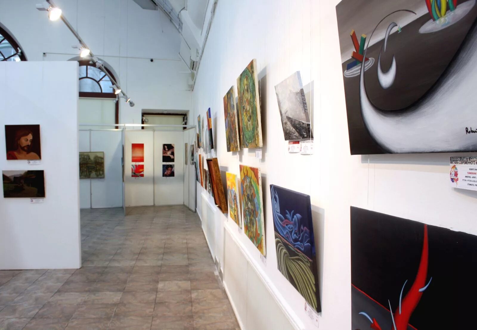 зал цдх. дом художника. дом художника отзывы. старый оскол. выставочный зал «дом художников» в городе гатчина.