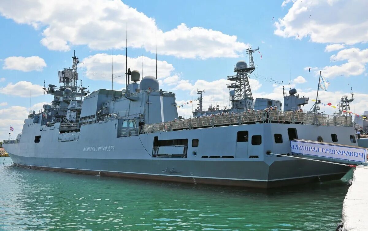 Адмирал григорович сторожевой. Адмирал григорович корабль. Адмирал григорович сторожевой. Адмирал григорович сторожевой корабль. Адмирал григорович сторожевой корабль.