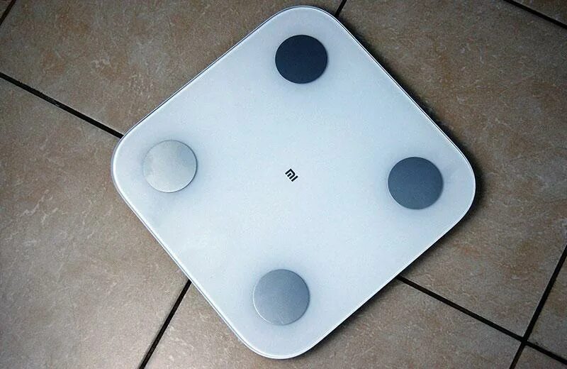 Mi smart scale 2 обзор. Mi body composition scale 2 коробка.
