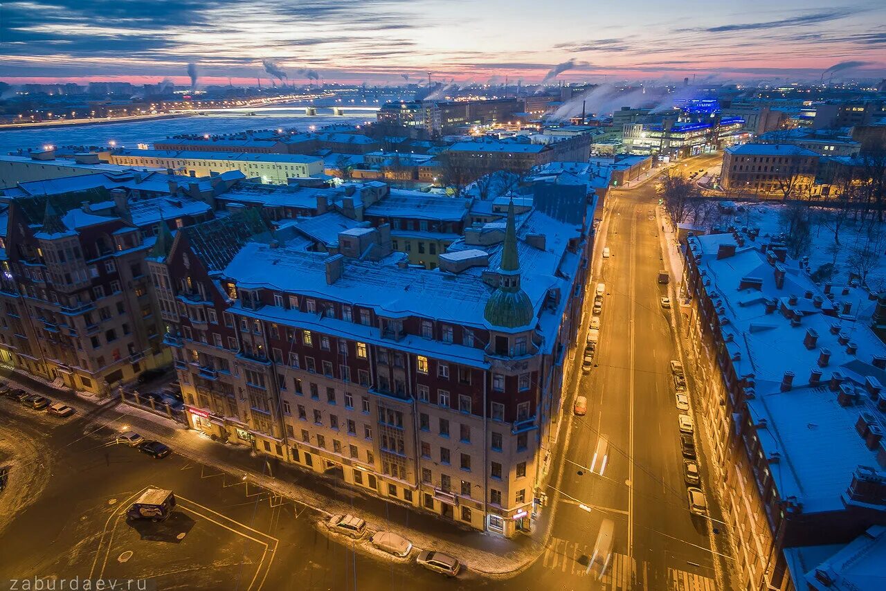 Засыпанные здания питера. М. Наб крюкова канала 14 санкт-петербург. Дом мурузи в санкт-петербурге. Старый фонд фасад санкт-петербурга.