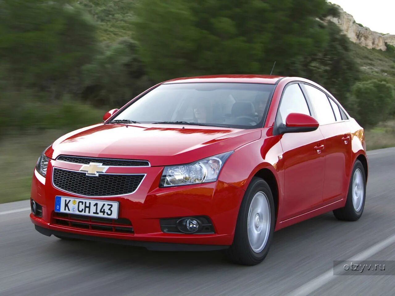 Chevrolet Cruze 2009. Chevrolet Cruze седан. Chevrolet Cruze 1 поколение. Шевроле Круз седан красный 2013.