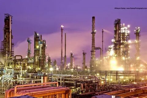 Нефтеперерабатывающие заводы находятся