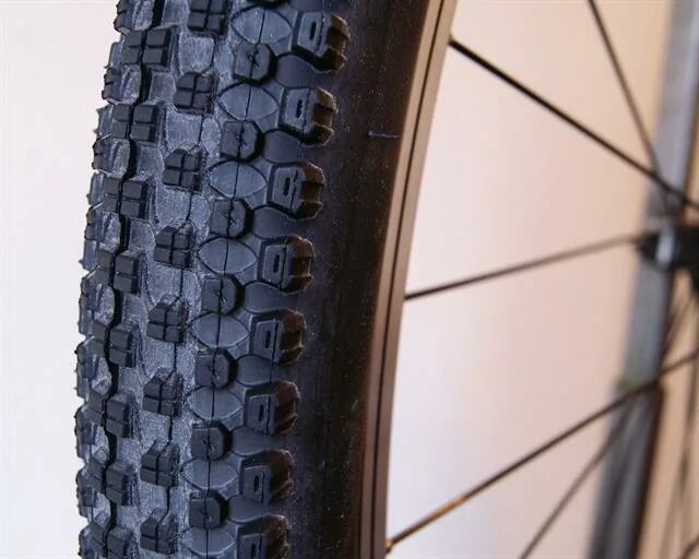 Small block 2. Kenda k1047. kenda small block eight 29x2.1. kenda small block eight 26. kenda small block eight 26x2.10.