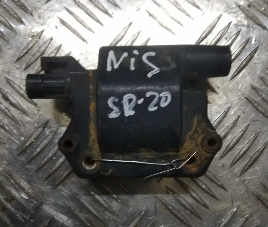 Катушка зажигания Nissan Primera P10 18.59-2014598 купить б/у с разборки в Росси