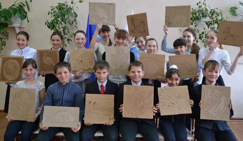 Школа 2 вольск. Сенной школа. Сенной школа. Сенной школа. Сенной школа.