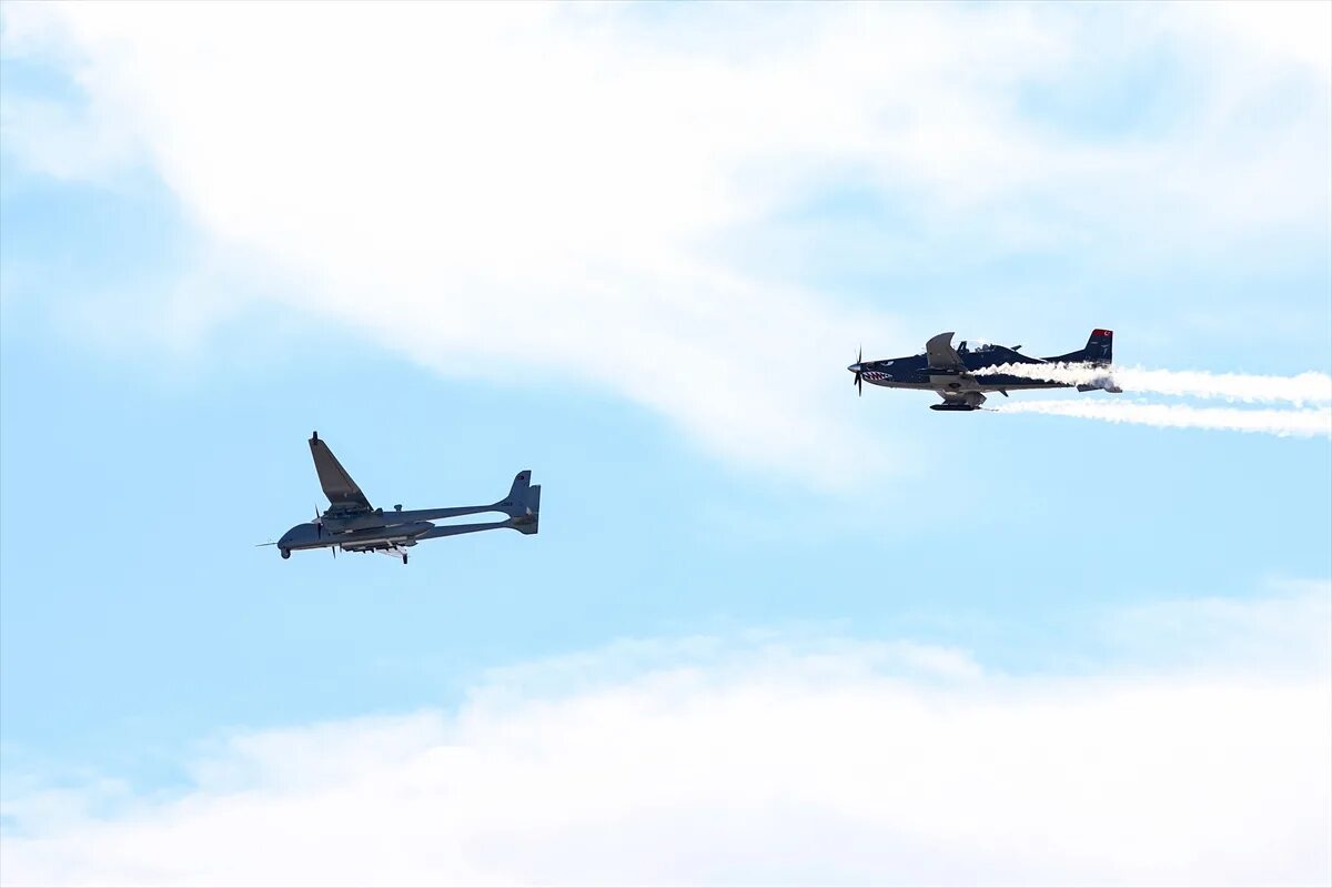 Як 40 ra-88159. Малая авиация якутии. Стрижи самолеты. Рлс як-40. Airbus zero.